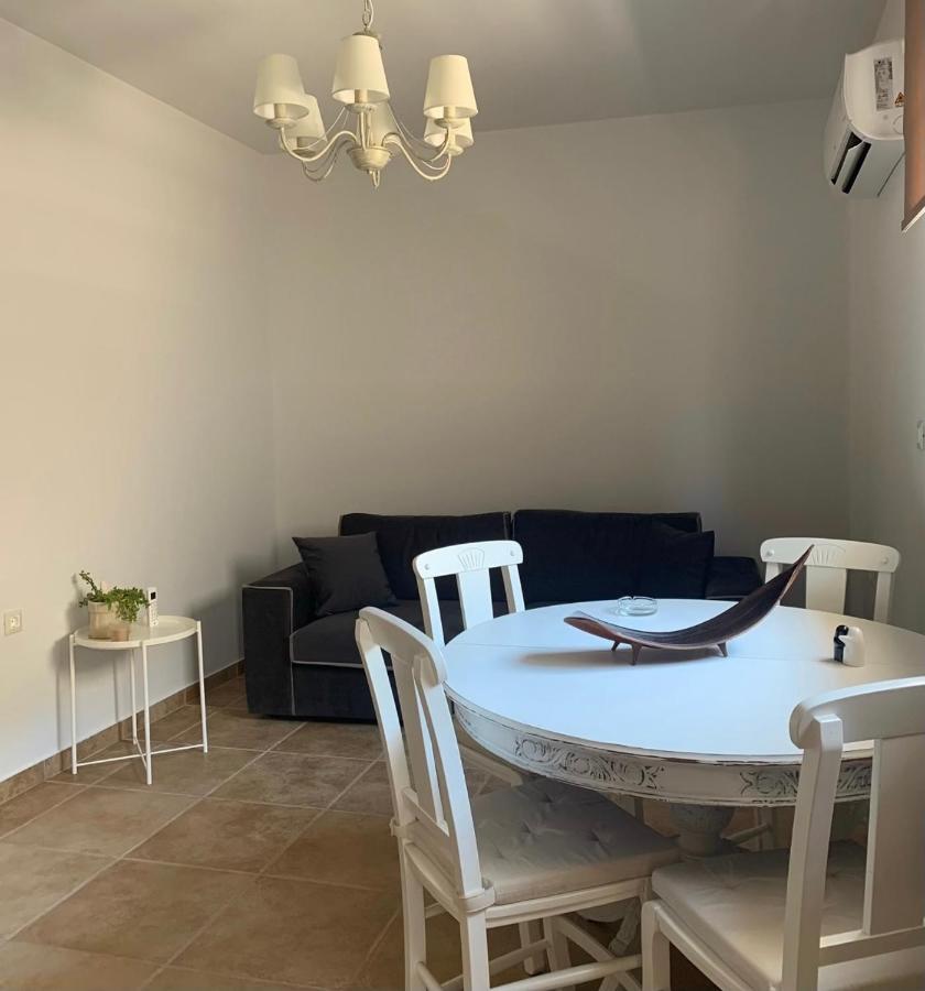 תאולוגוס Ether Apartment By The Sea Ι מראה חיצוני תמונה